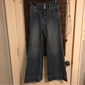 Alice and Olivia Missa Jeans